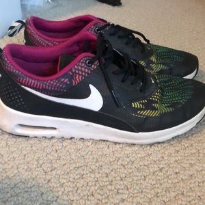 Nike Ari Max Thea